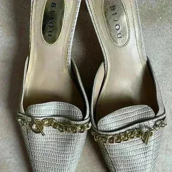 Bijou heeled, faux snake skin, slip on mules with gold chain; size 10 - Picture 6 of 7